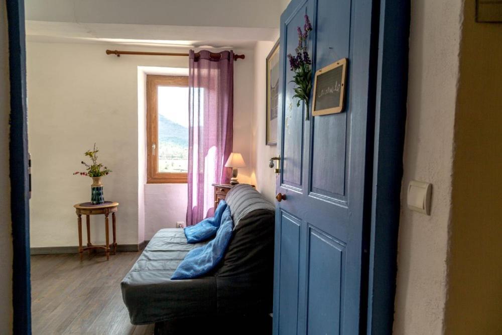 Gite Chambres D'Hotes Le Bellevue Montbrun-les-Bains Exterior foto